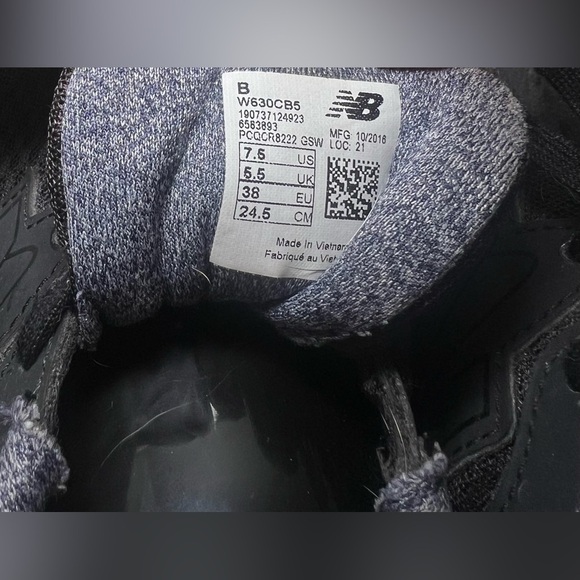 New Balance Women's Black and Grey Athletic Running Sneakers, Size 7.5 - Picture 5 of 7